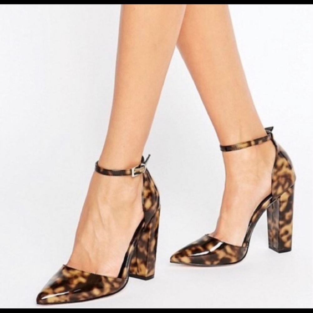 ASOS Penalty Tortoise Anne Strap Heels Size 8